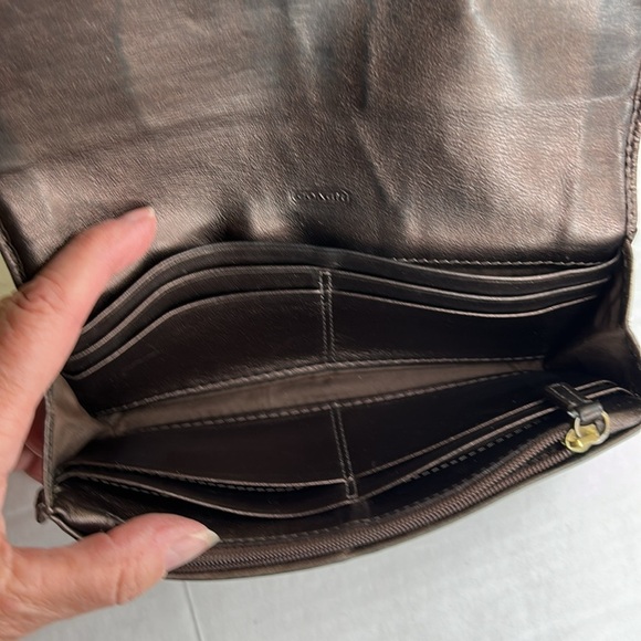 COACH WOMENS VINTAGE SOFT BROWN LEATHER WALLET - Picture 7 of 15